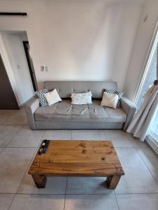 Nuevo y Equipado en Zona Céntrica con Cochera