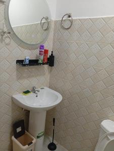 Sahel Executive Studio apartment with separate kitchen and bathroom in another section from the main room for cheap accommodation in Elgon View near Eldoret sports club,Rapha Hospital, Naivas supermarket, rupha mall, and Eldoret International Airport