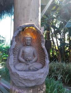 Lugar incrível na Serra da Cantareira com Piscina, Banheira com hidro, área para Festas e pet friendly para cães