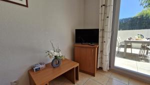 Appartements Vaux sur Mer - LES JARDINS D'AGATHE - VILLA MITOYENNE - marche a pied : photos des chambres