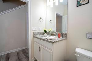 Storey Lake 4 BR with private pool