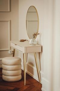 Classic Suite I Zentrum I Tiefgaragenstellplatz I Balkon