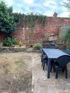 4-5 Bedroom House For Corporate Stays in Kettering