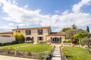 Le Mas des Oliviers - 4hvězdičkové hotely ve městě Chateaurenard