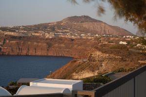 The Noverian Bios Caldera Sunset Suites