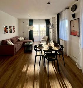 Klimatyczny apartament Złotniki