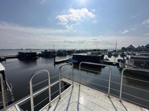 Houseboat 19 20 Sneekermeer