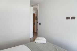 Discover Nunoa Cozy 1BR with Local Charm