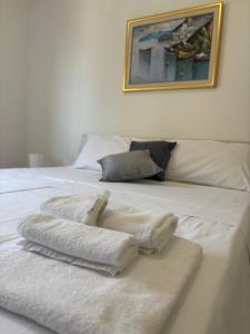 Dimoras 3BR City Center Balcony & Parking img8