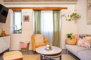 Casa Ellini unique & spacious by 8essentially