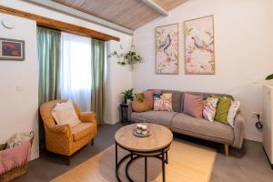 Casa Ellini unique & spacious by 8essentially