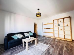 Magheru Downtown Apartment