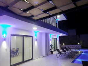 Villa Pak with private pool Sea and nature views