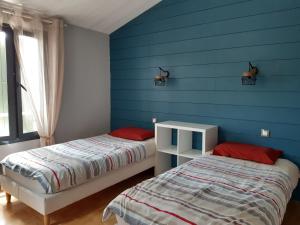 Maison 8 personnes avec grand jardin et piscine chauffée