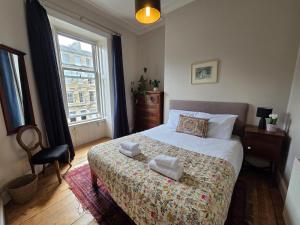 Montgomery Mews in Leith