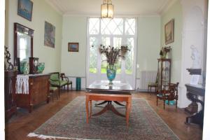 Maisons d'hotes Chateau de Miguillaume : photos des chambres