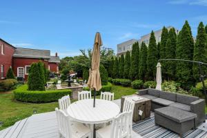 Germantown Old Grand House