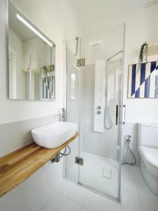 Casa Berti - Lake view in the heart of Dervio