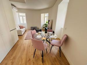 The Luciano House - Confortable & Central Apartments