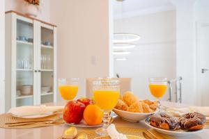 Cobertura Duplex a 100m da Praia com Jacuzzi Privativa