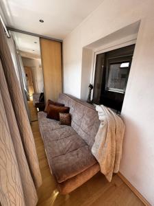 Cozy Melnrage