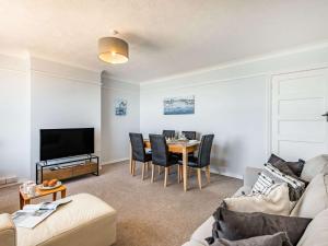 3 Bed in Isle of Purbeck IC117