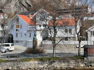 Central apartment with a loft in the middle of Egersund city center
