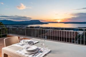Bay View Villa 2