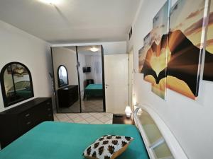 R02 - Porto Recanati: a due passi dal mare