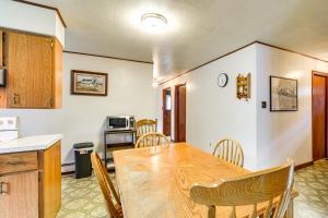 Fishers Retreat: Hayward Home, Near ATV Trails!