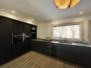 Chalet N°5 - CHALET PRESTIGE 9 P. PROCHE PISTES-Tout inclus MAE-4253