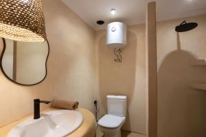 Apartment in Gueliz, Riad style, equipped & central