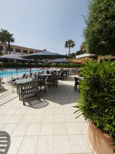 Appartements appartement bord de mer en Corse avec 2 piscines 100 metres de la plage : photos des chambres