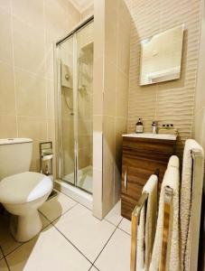 Isle Be Back-Ground Floor Flat