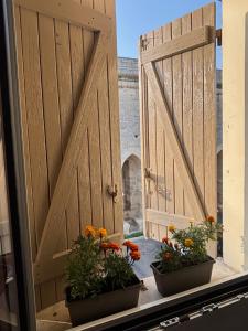B&B / Chambres d'hotes Maison sol en ciel Petit Dejeuner et Parking inclus : photos des chambres