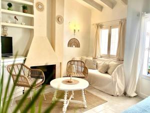 mediterranean studio with sun terrace and sea view