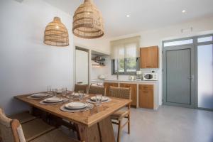 Athoros Luxury Villas