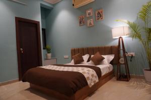 BAGEECHA GHAR - Netflix & Chill, Garden, Terrace Pool Palace Views