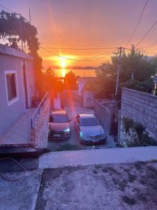 Traceys 3 Apartments Borsh