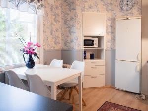 Peltohovi Guest house