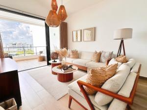 Luxury Condo The Beach Crystal Lagoon