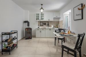 Harmony House Vito - Happy Rentals