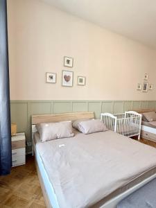 FREE PARKING- 2BDR Apartment in Wenceslas Square
