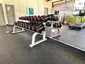 Tropical Apartment King Bed artificial beach and golf course