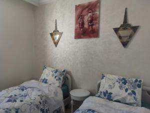 Cozy and modern flat with terrace, near beach and medina