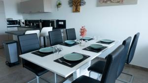 Appartements Appt T3 Residence La Belle Eugenie : photos des chambres