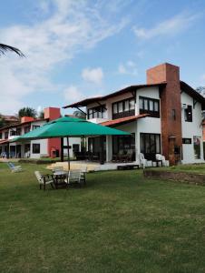 Refúgio à Beira Mar em Tamandaré Pernambucano - Pé na Areia