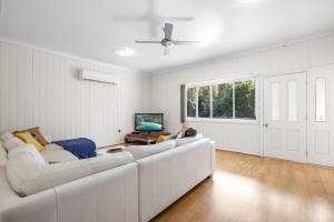 Beach Break at Hat Head - 22 Bay Street