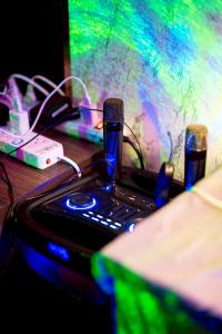 Blue Pool Villa Jomtien 350m to beach Big Pool with Slider