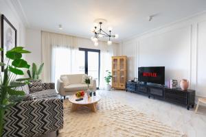 Big Family Palace In Madinaty